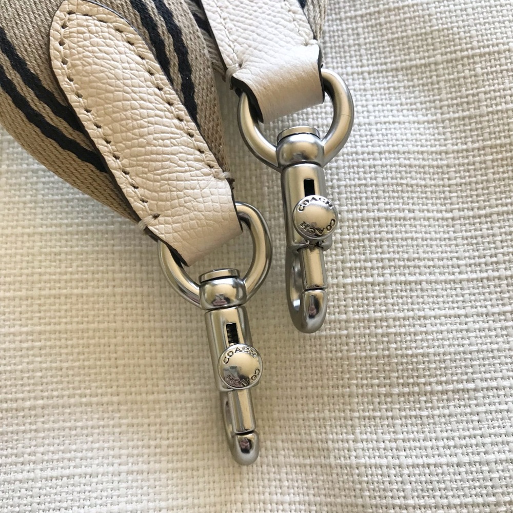 Coach Beige and Black Logo Webbing Strap - Picture 4 of 10